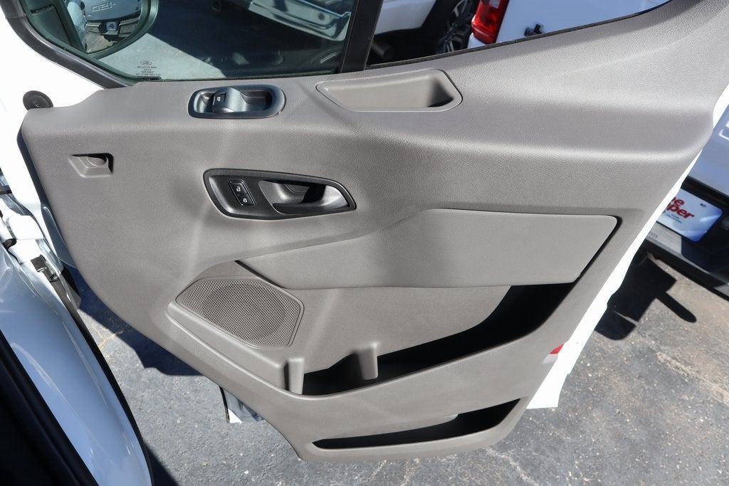 2025 Ford Transit Cargo Van Base