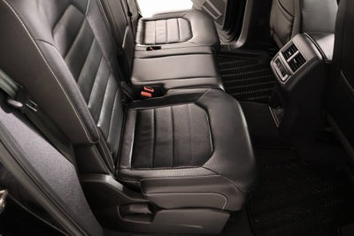 2023 Volkswagen Atlas Cross Sport 3.6L V6 SEL Premium R-Line