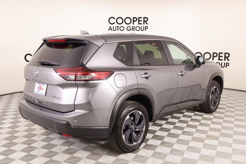 2024 Nissan Rogue SV