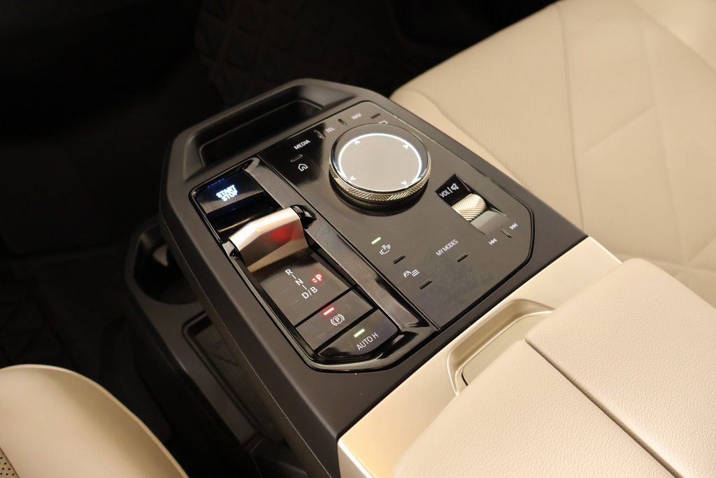 2024 BMW iX xDrive50