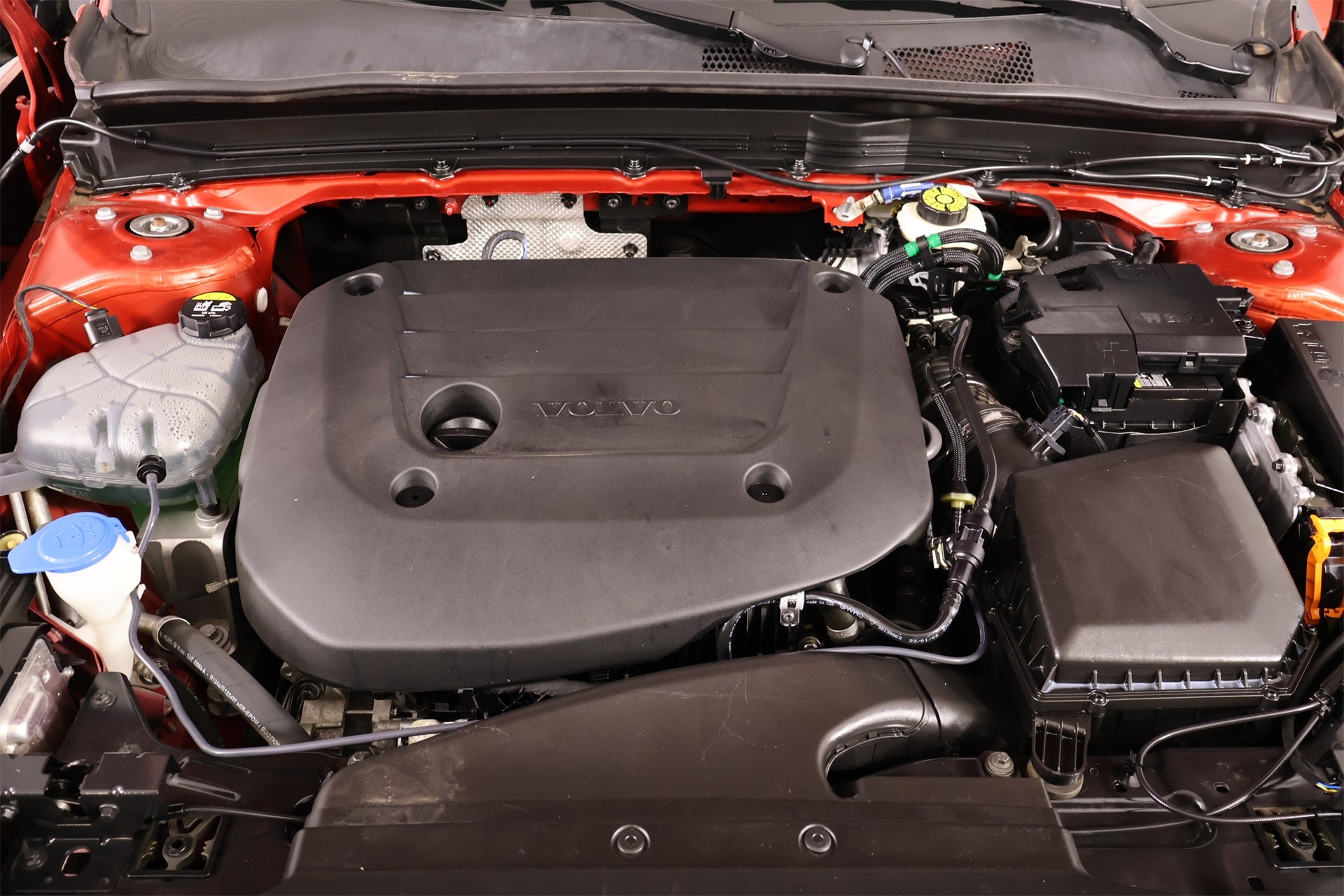 2023 Volvo XC40 Core