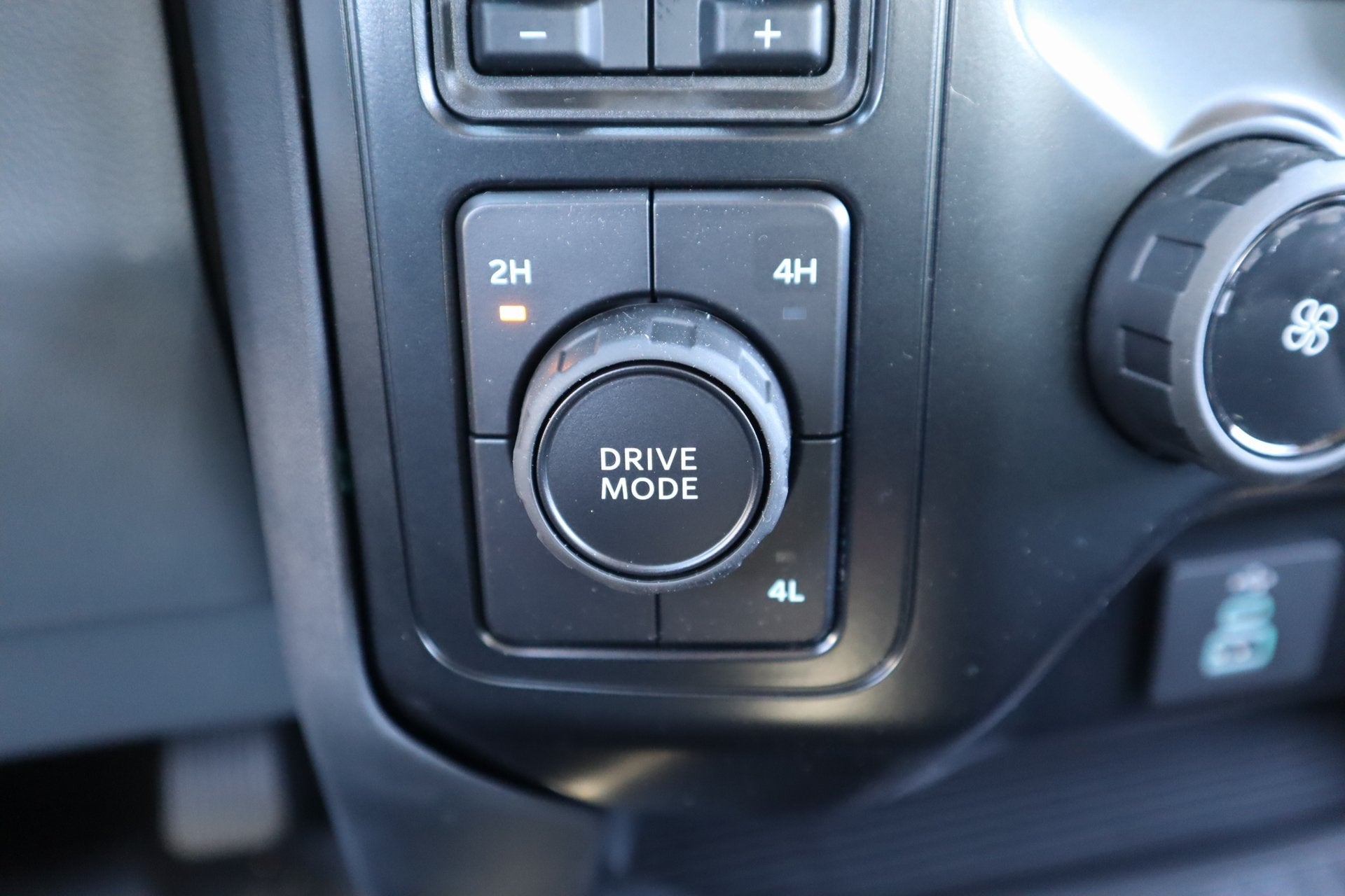 2026 Ford Super Duty F-350 DRW XL DRW