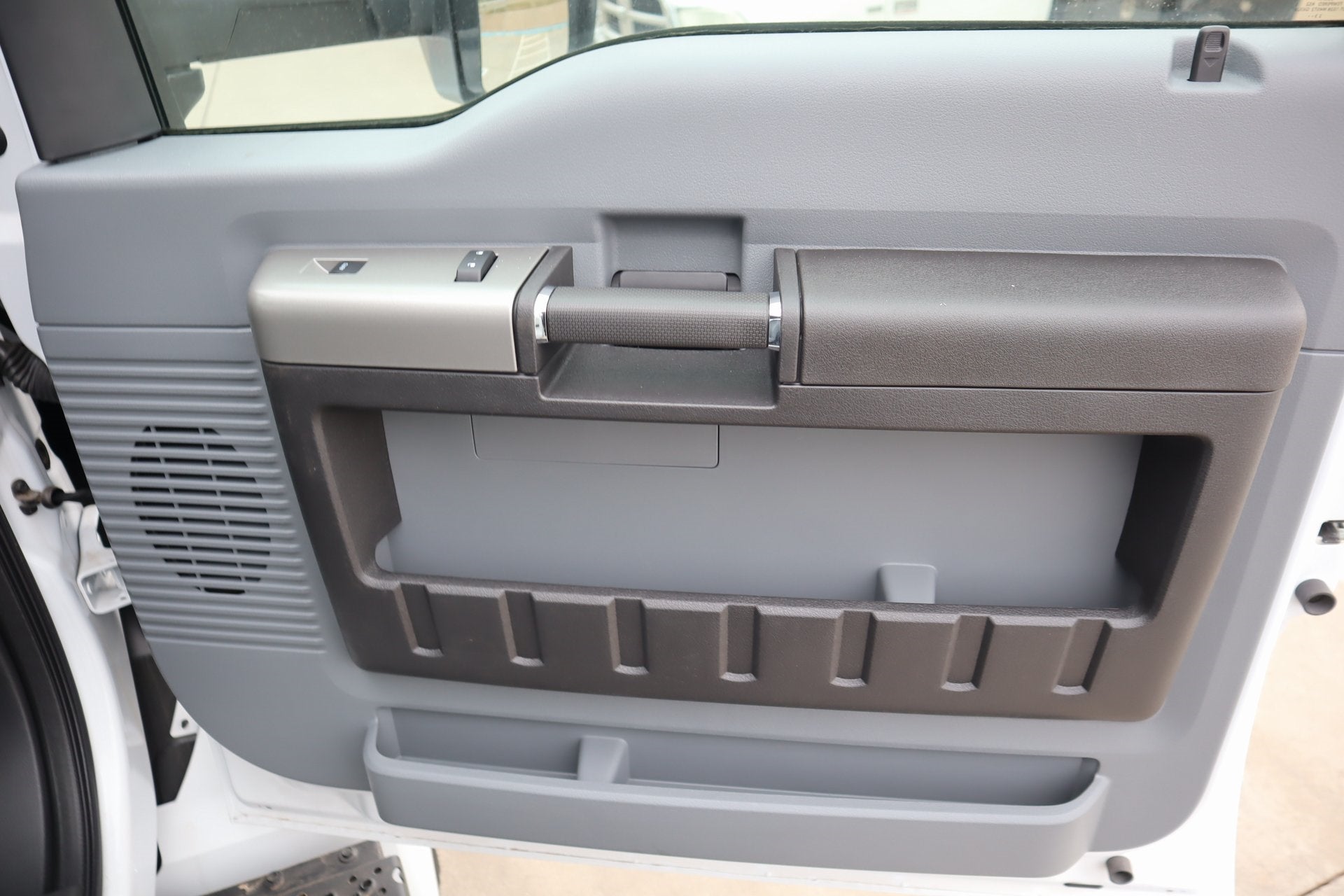 2025 Ford F-750SD Base