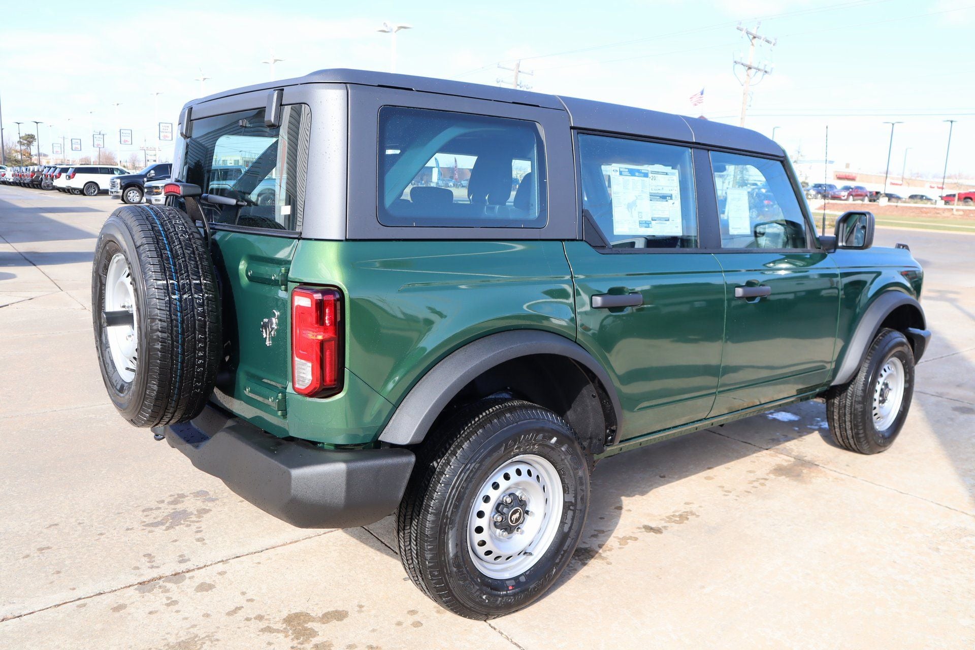 2025 Ford Bronco Base