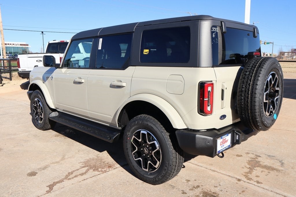 2025 Ford Bronco Outer Banks