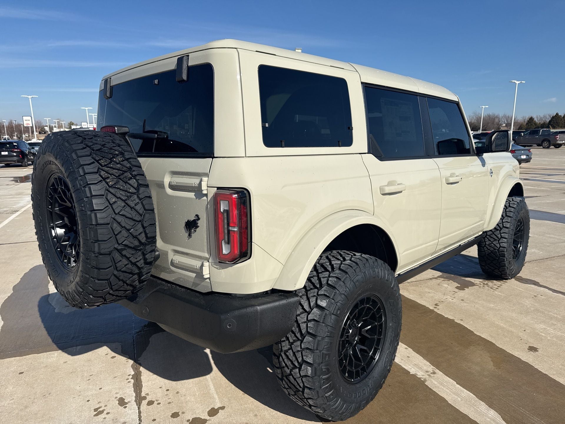 2025 Ford Bronco Outer Banks