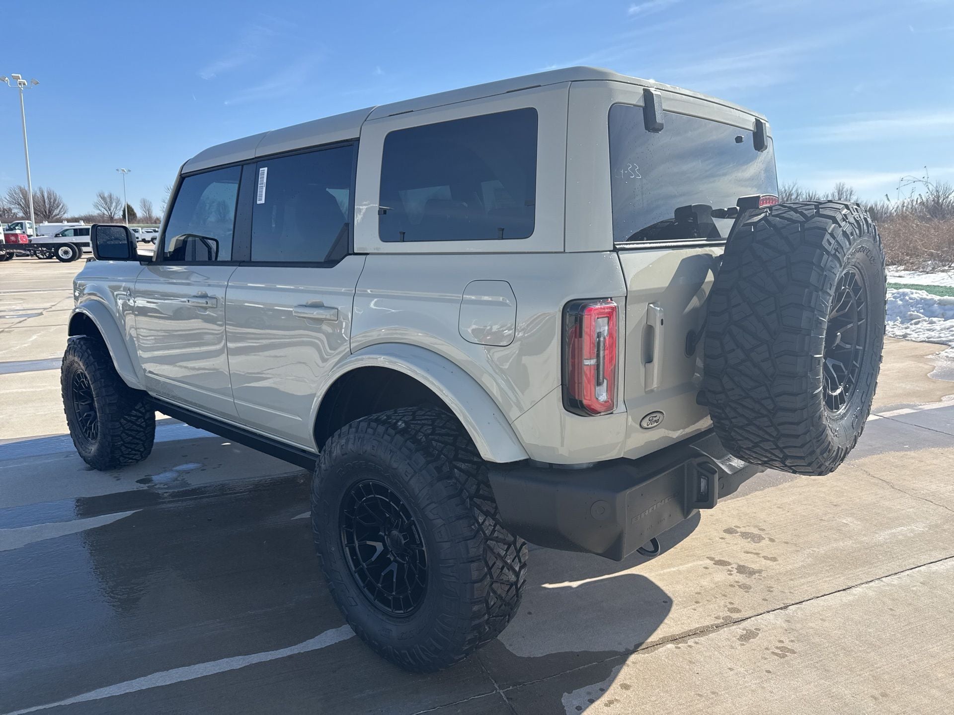2025 Ford Bronco Outer Banks