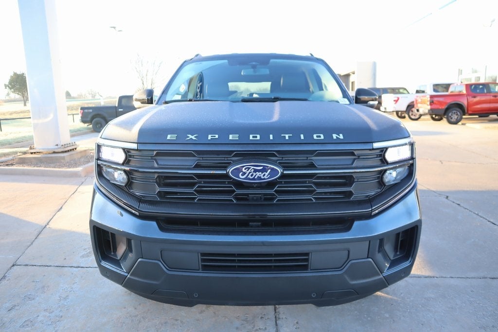 2026 Ford Expedition Max Active