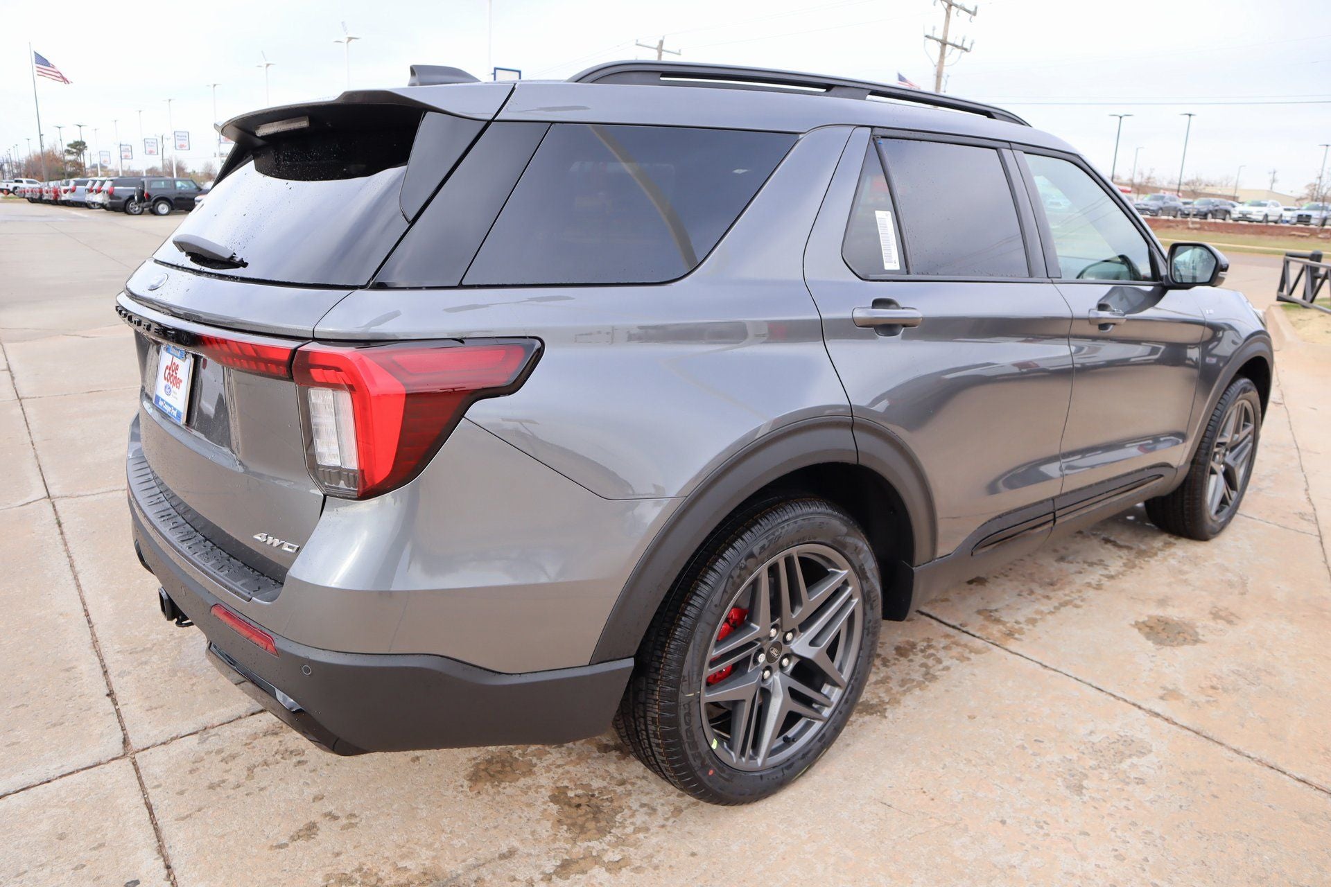 2026 Ford Explorer ST-Line