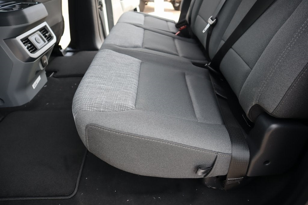 2026 Ford Super Duty F-350 SRW XLT