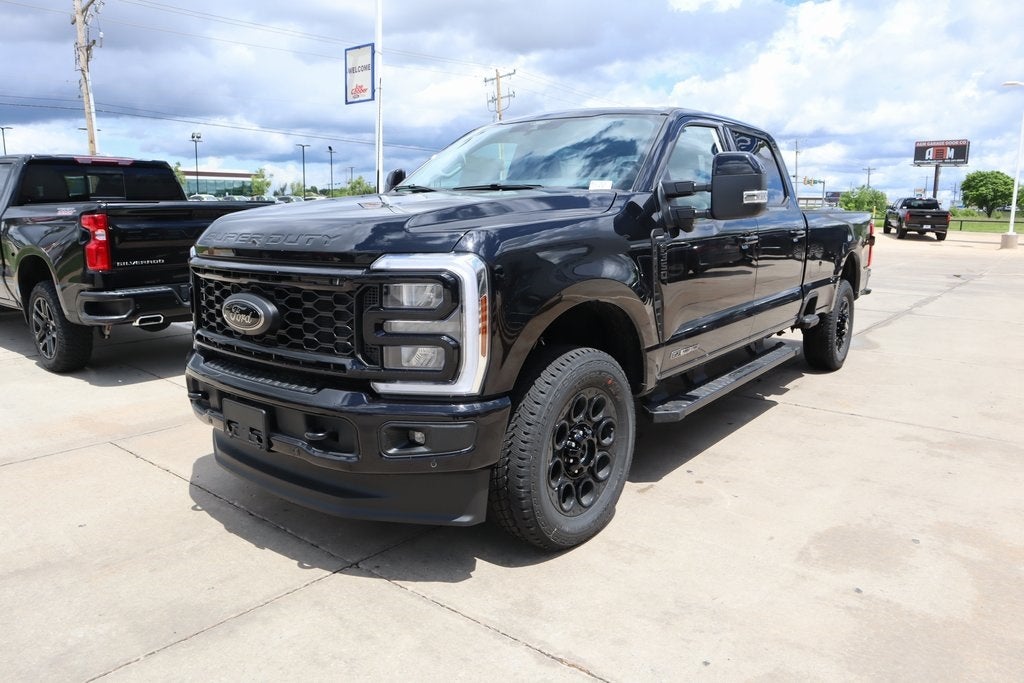 2025 Ford Super Duty F-350 SRW Lariat