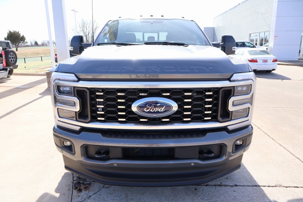 2026 Ford Super Duty F-350 DRW Platinum DRW