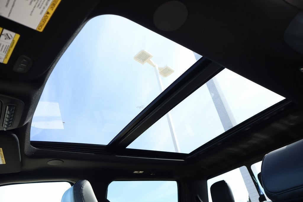 2026 Ford Super Duty F-350 DRW Platinum DRW