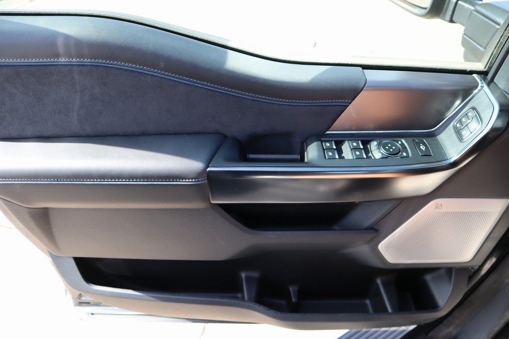 2026 Ford Super Duty F-350 DRW Platinum DRW