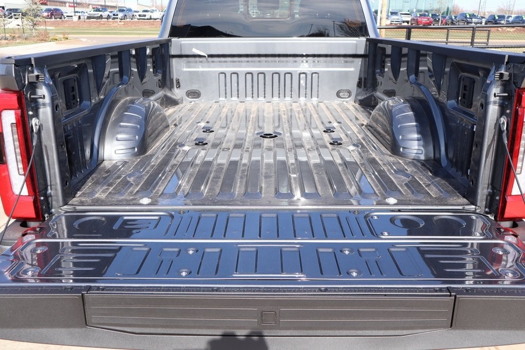 2026 Ford Super Duty F-350 DRW Platinum DRW