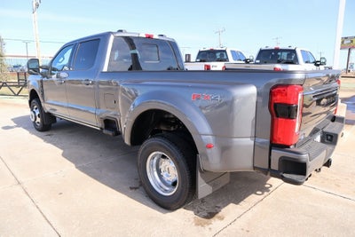 2026 Ford Super Duty F-350 DRW Platinum DRW
