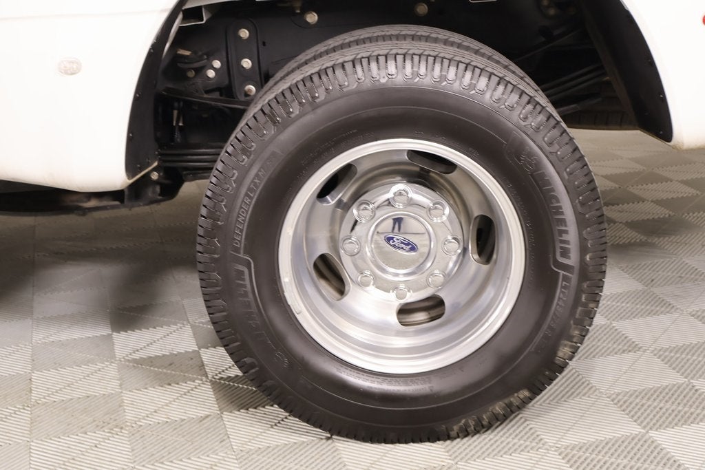 2024 Ford Super Duty F-350 DRW Lariat DRW