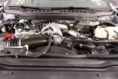 2026 Ford Super Duty F-450 DRW Lariat DRW