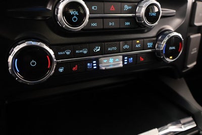 2026 Ford Super Duty F-450 DRW Lariat DRW