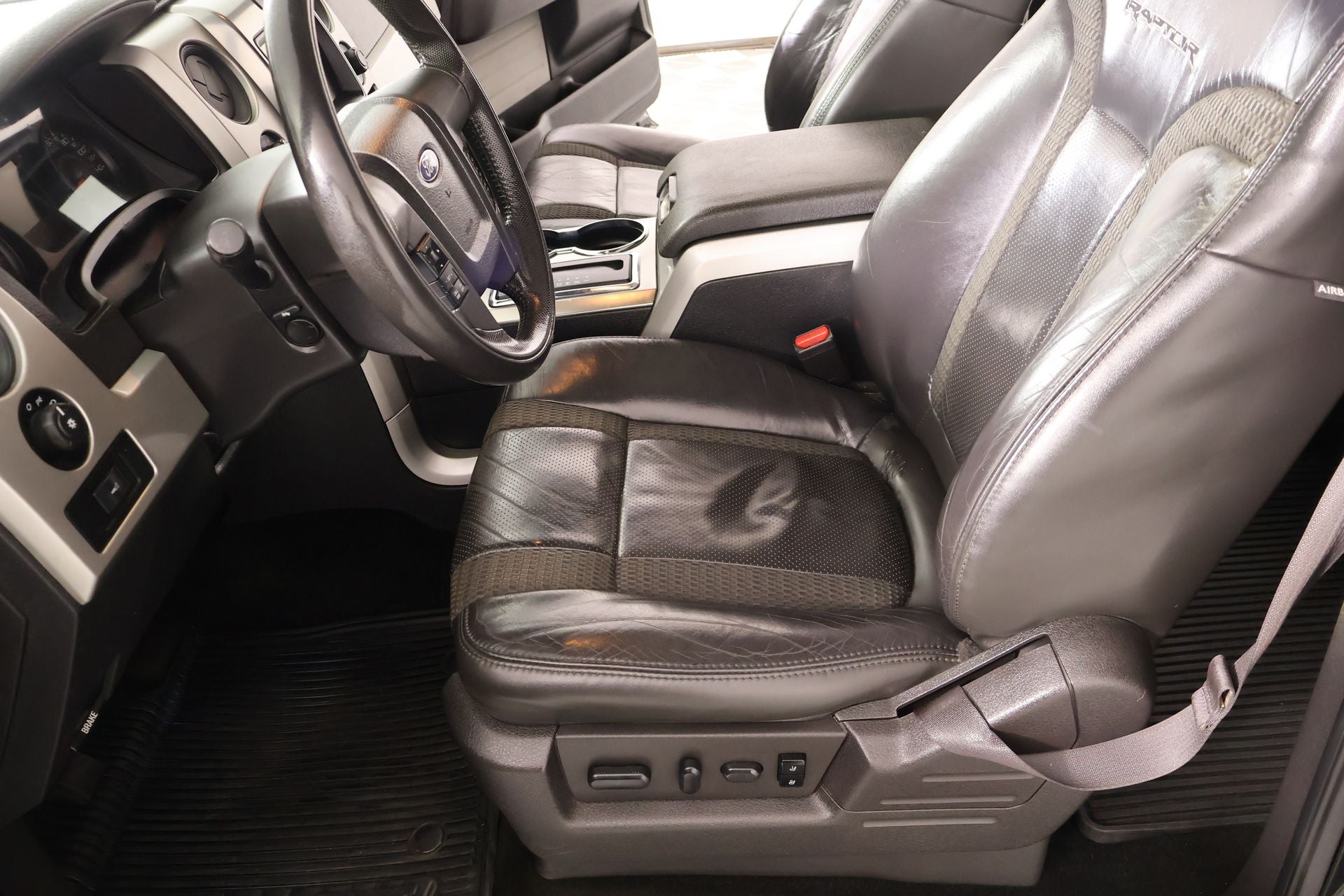 2013 Ford F-150 SVT Raptor