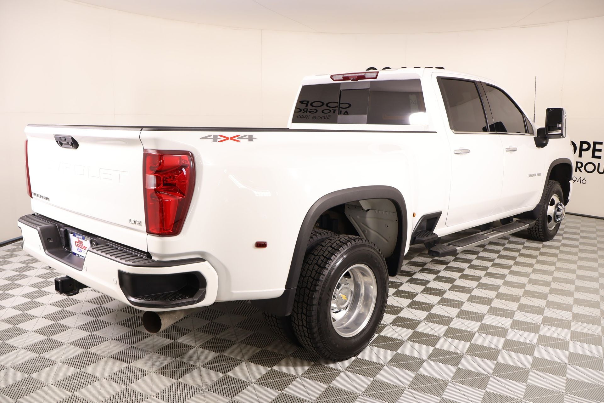 2024 Chevrolet Silverado 3500HD LTZ