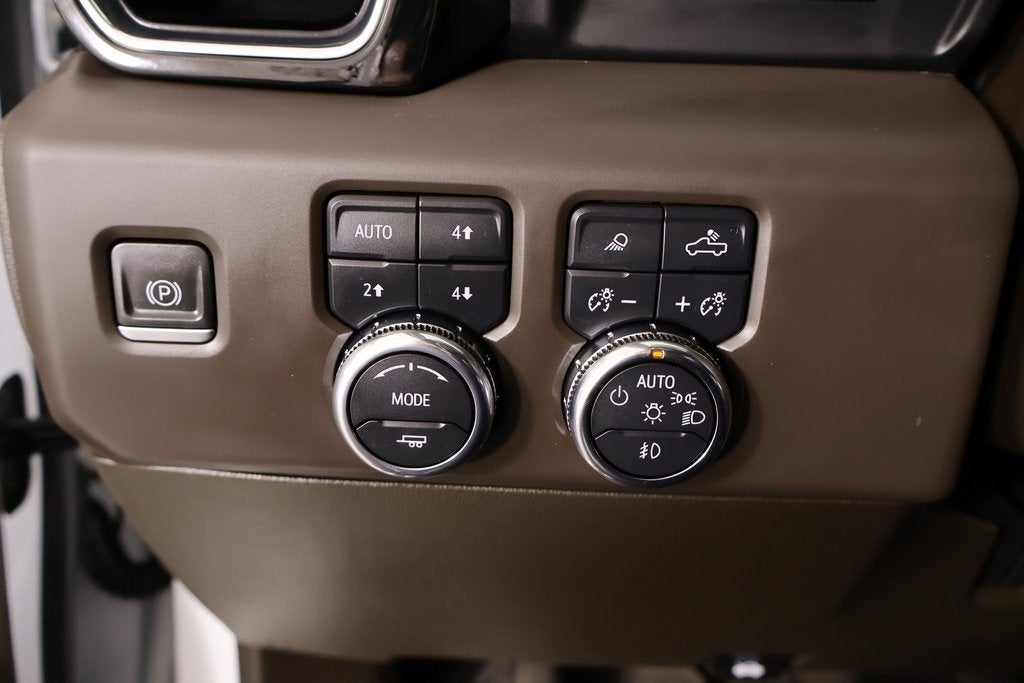 2024 GMC Sierra 3500HD Denali