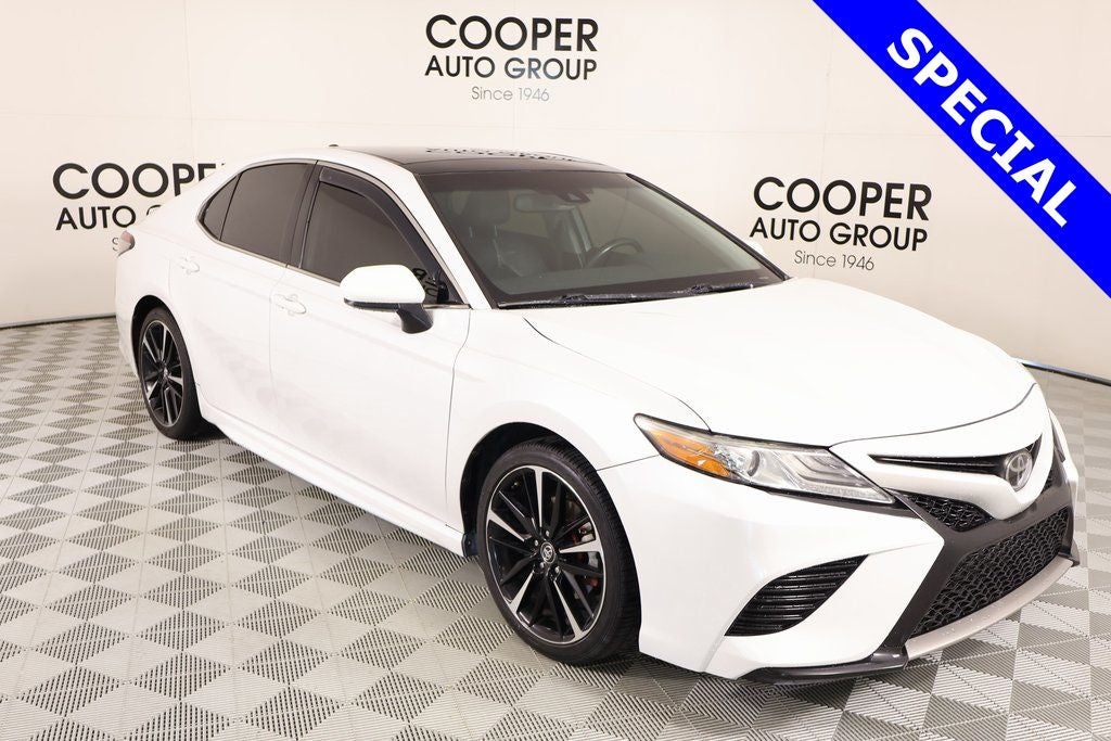 2019 Toyota Camry XSE