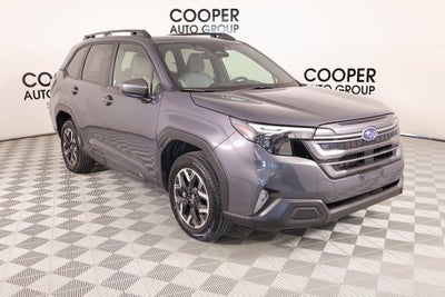 2025 Subaru Forester Premium