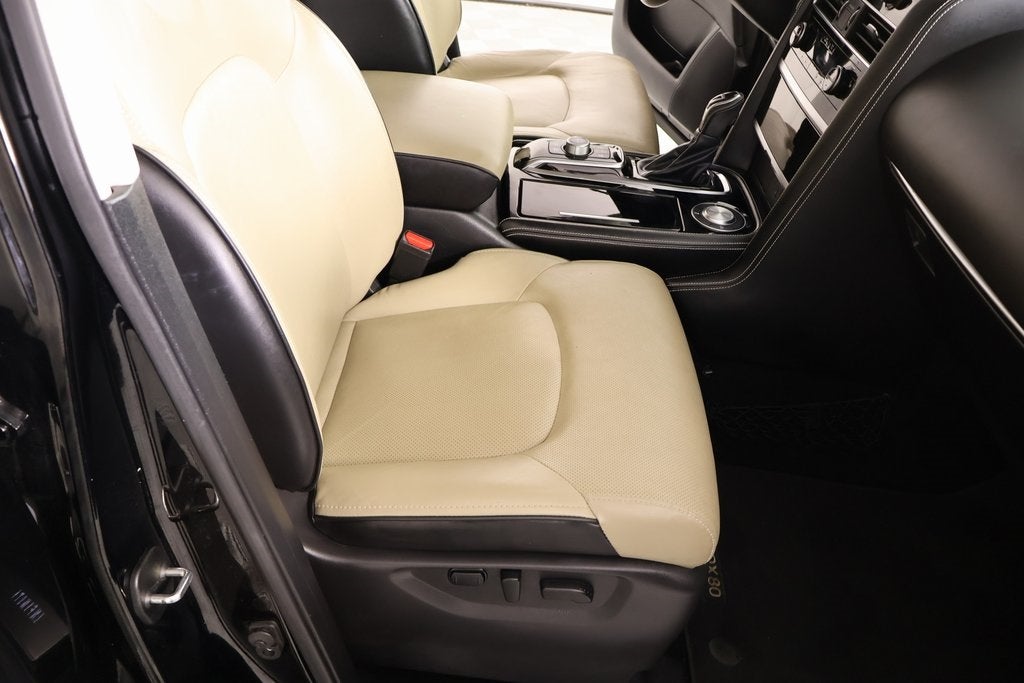 2022 INFINITI QX80 Premium Select