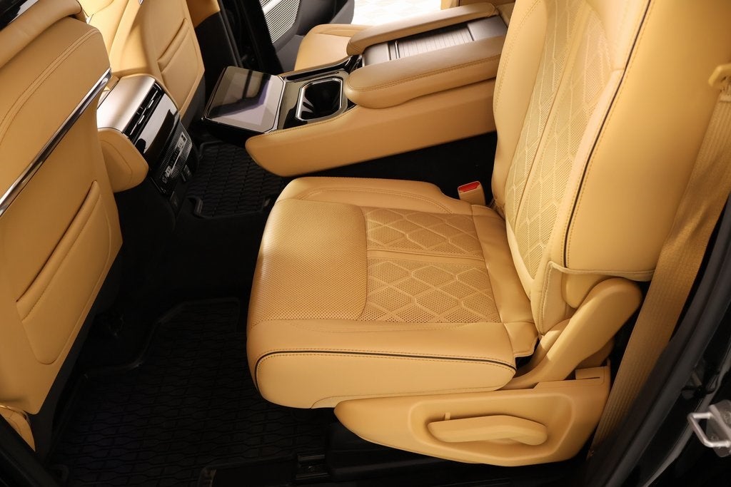 2023 Jeep Grand Wagoneer Series III