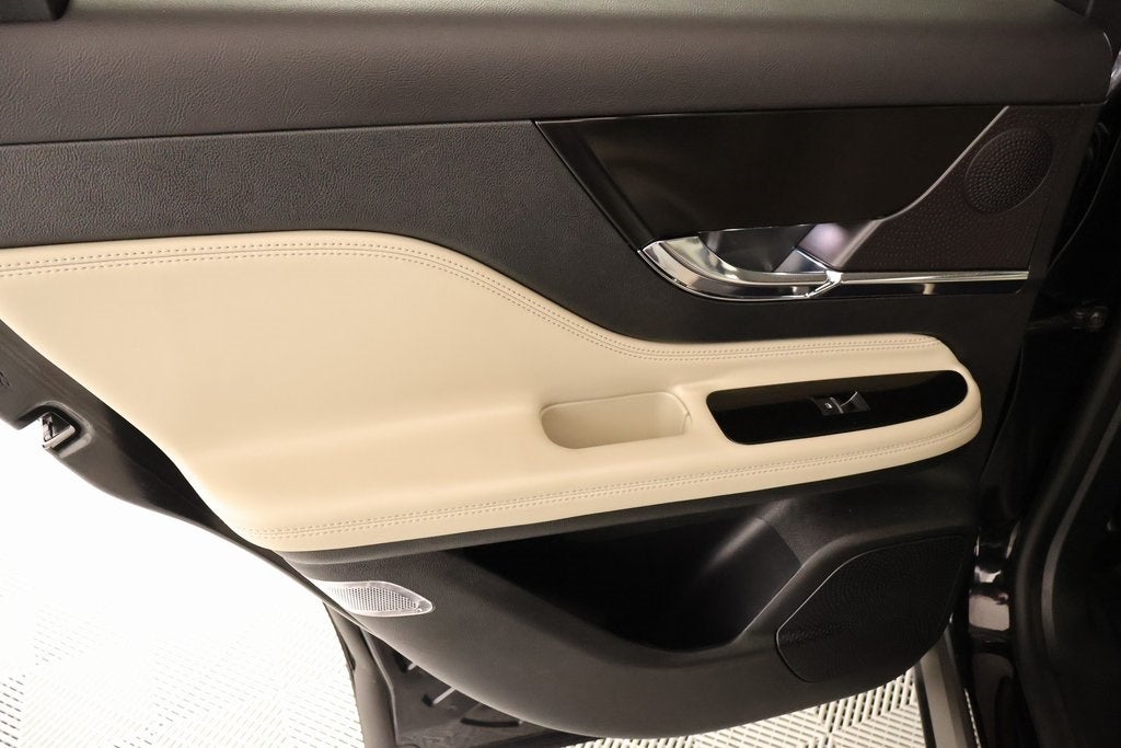 2025 Lincoln Corsair Reserve