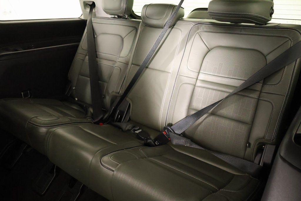 2022 Lincoln Navigator Black Label