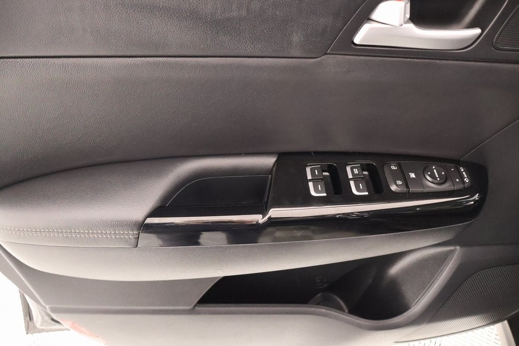 2022 Kia Sportage EX