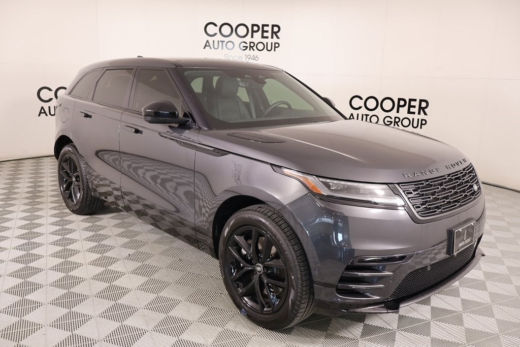 2026 Land Rover Range Rover Velar Dynamic SE