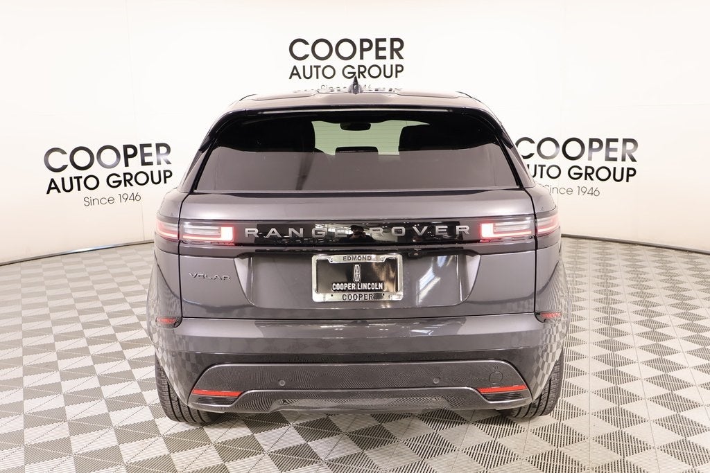 2026 Land Rover Range Rover Velar Dynamic SE
