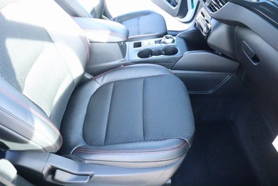 2026 Ford Escape Hybrid ST-Line Select