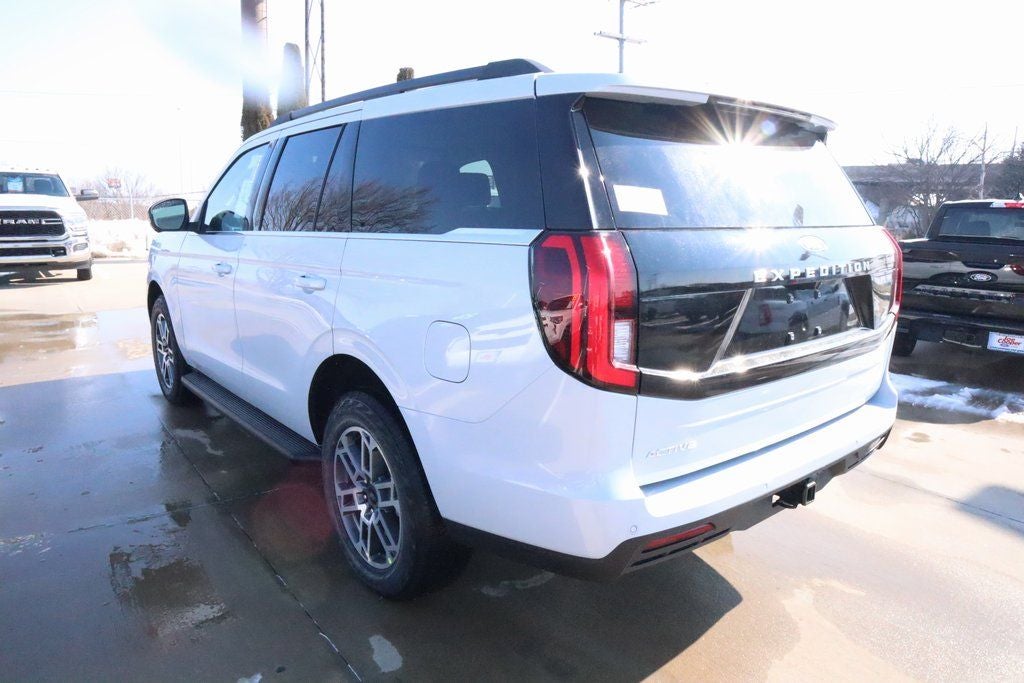 2026 Ford Expedition Active SERVICE LOANER