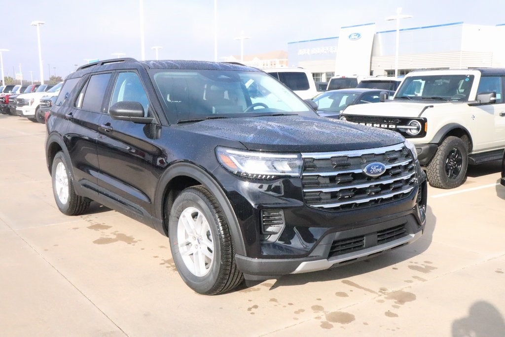 2026 Ford Explorer Active SERVICE LOANER