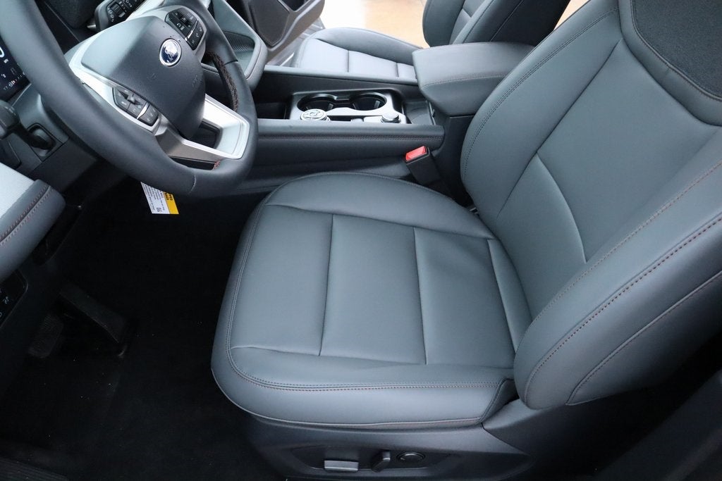 2026 Ford Explorer Active SERVICE LOANER