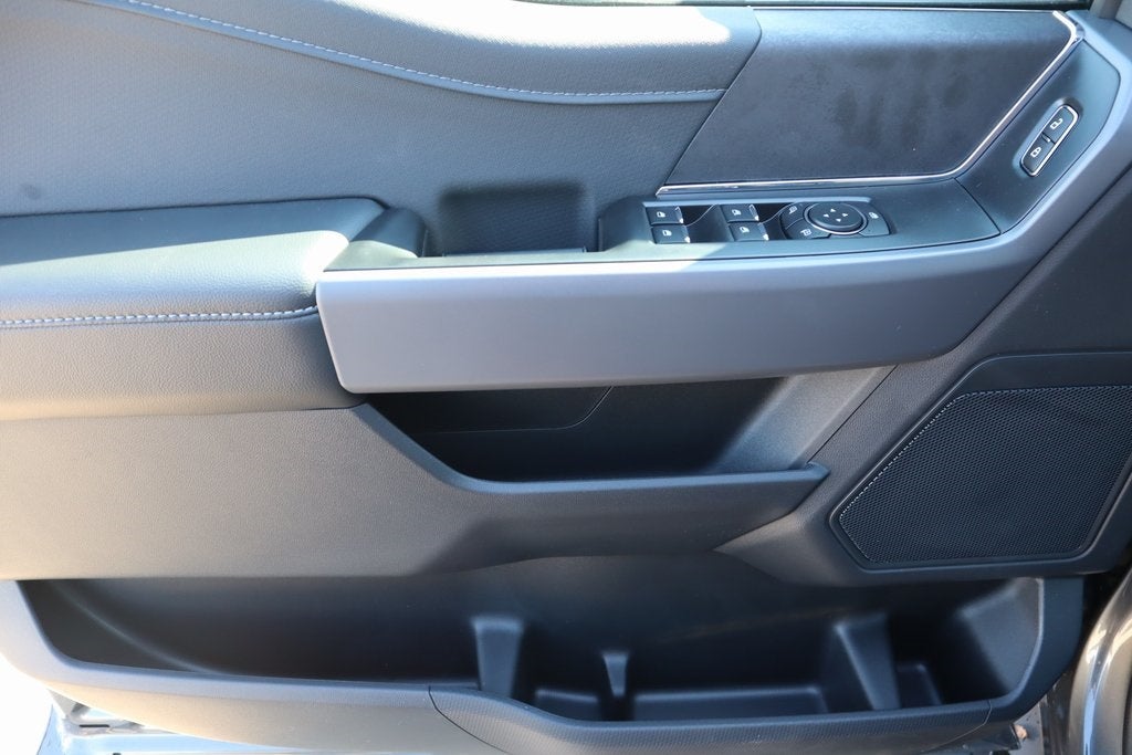 2025 Ford F-150 XLT SERVICE LOANER