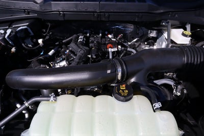 2025 Ford F-150 XLT SERVICE LOANER