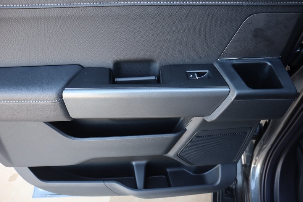 2025 Ford F-150 XLT SERVICE LOANER