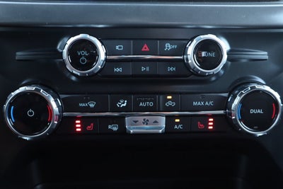 2025 Ford F-150 XLT SERVICE LOANER