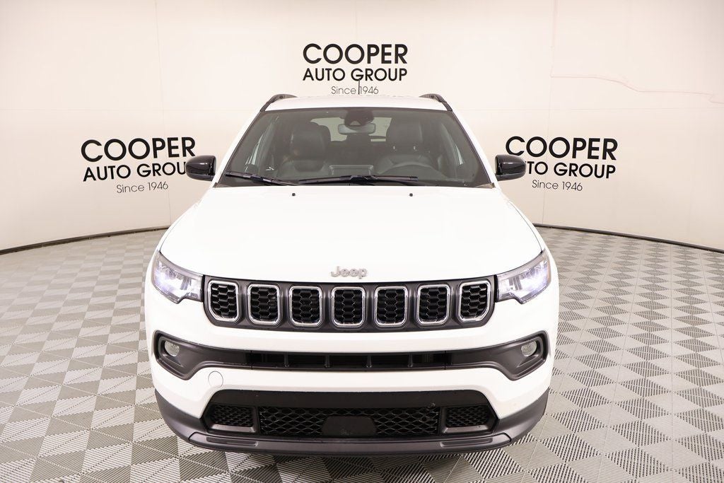 2025 Jeep Compass Latitude Latitude