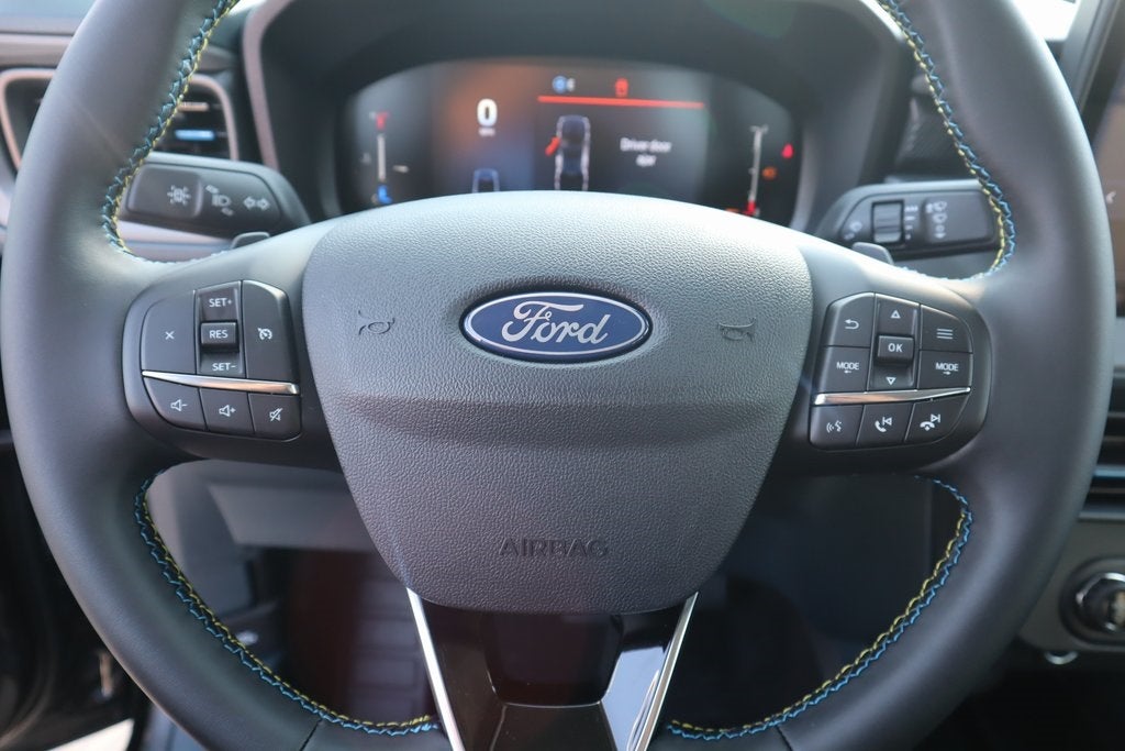 2025 Ford Maverick Lobo Standard