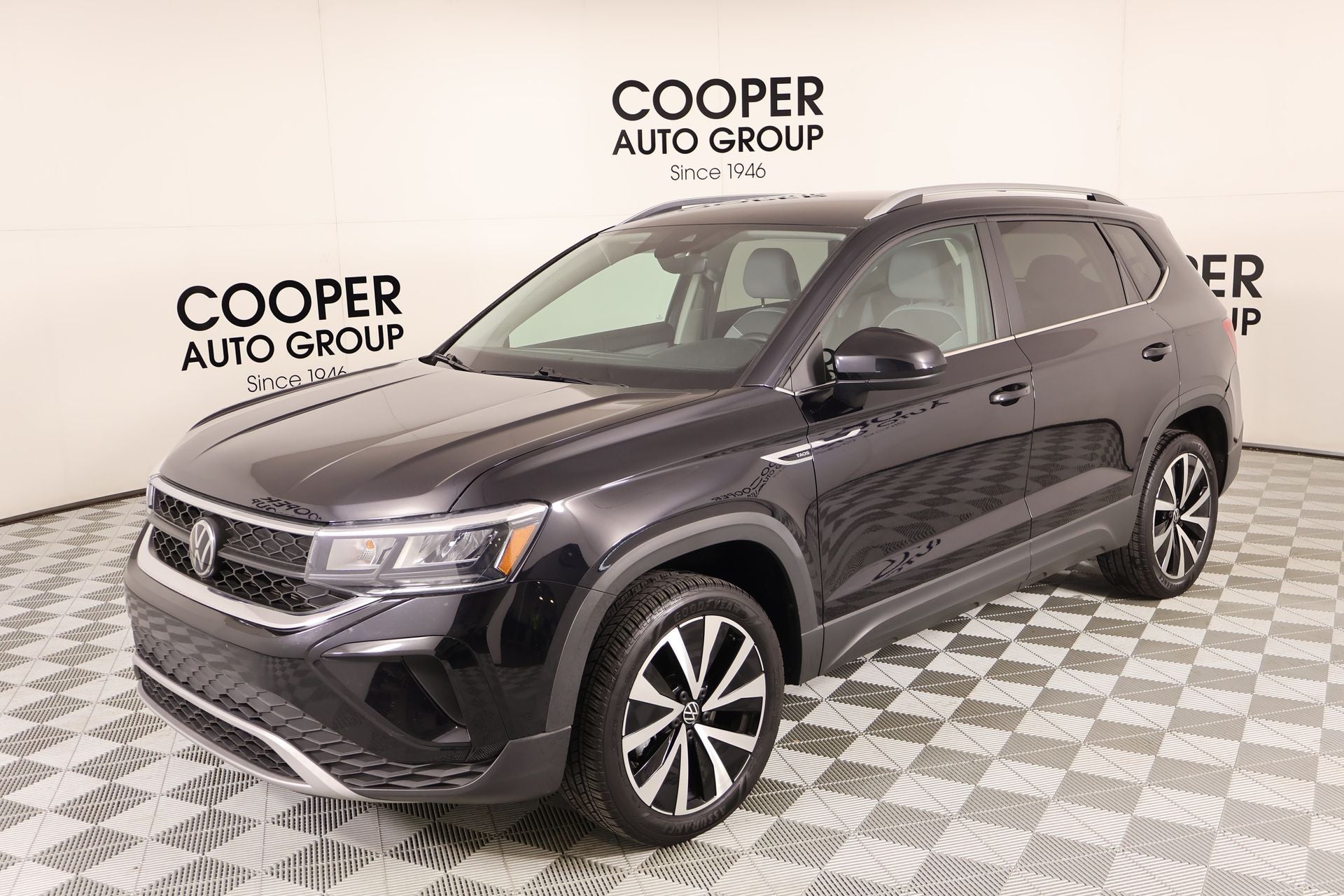 2024 Volkswagen Taos 1.5T SE