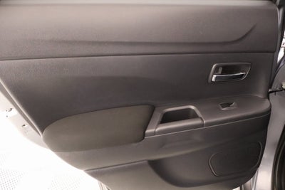 2024 Mitsubishi Outlander Sport 2.0 LE