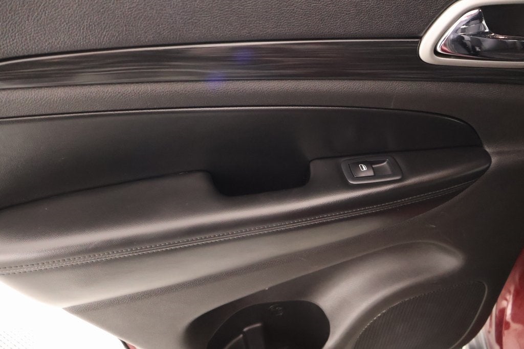 2019 Jeep Grand Cherokee Laredo E