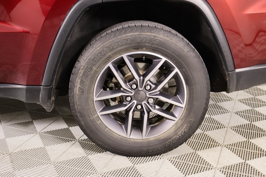 2019 Jeep Grand Cherokee Laredo E