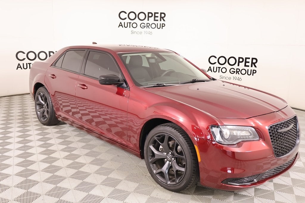 2023 Chrysler 300 Touring